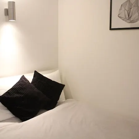 Renovated And Bright Apt Close To Republique Parigi