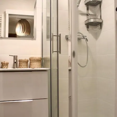 Renovated And Bright Apt Close To Republique Appartamento